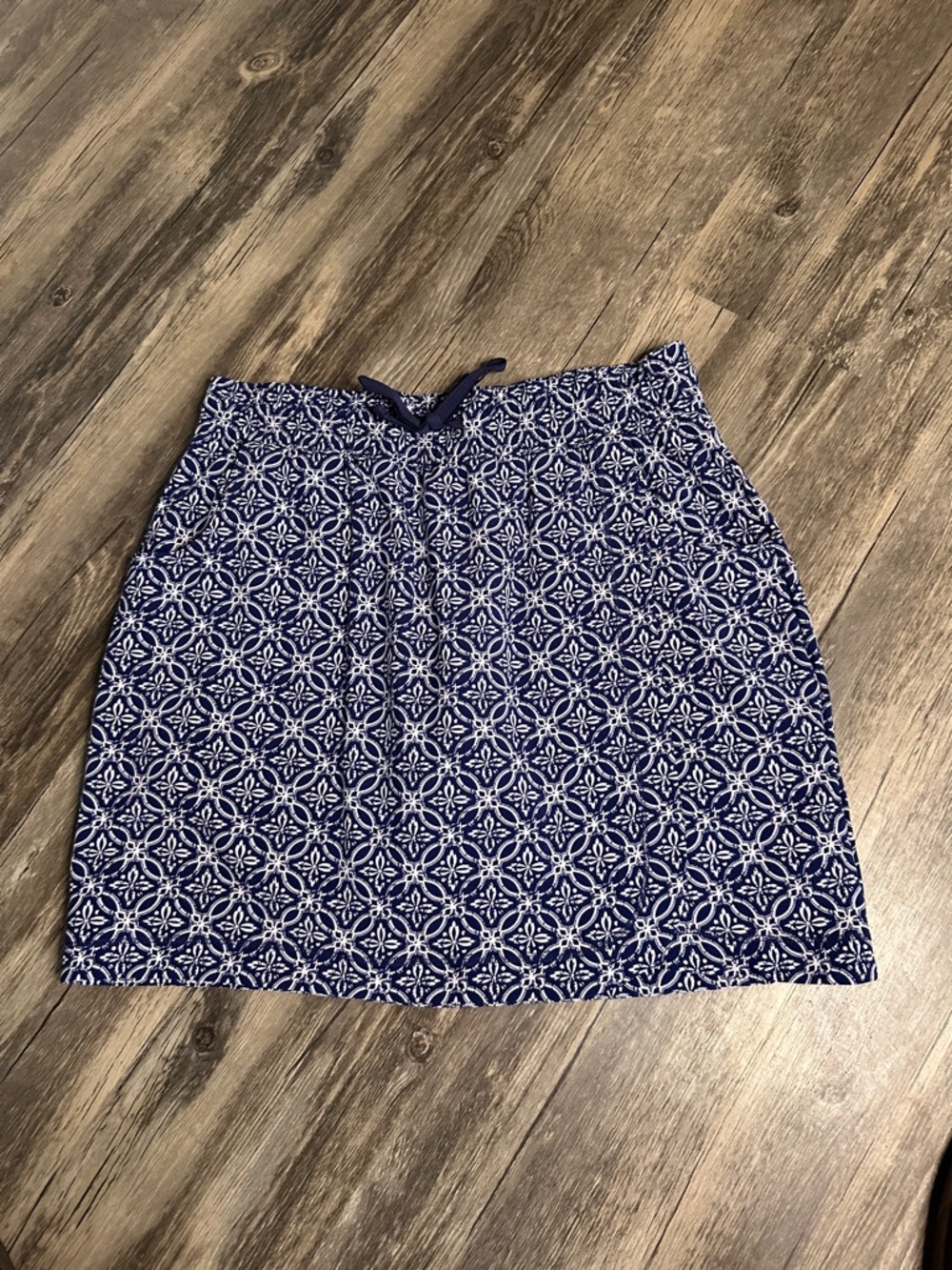 Talbots‎ Blue and White Geometric Mini Skirt